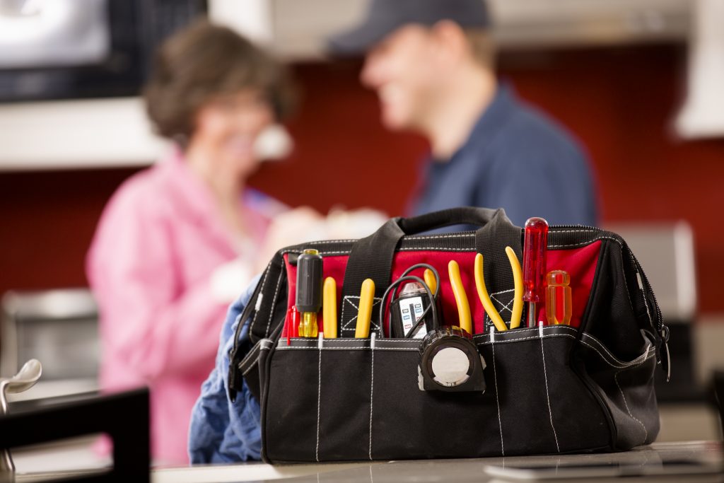 Your Perth Electrician with a focus on customer service Perth Electrician and Customer Relations